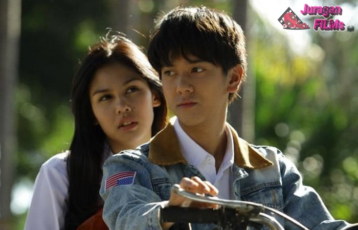 Dilan 1990: Romansa Anak Bandel dan Gadis Pintar